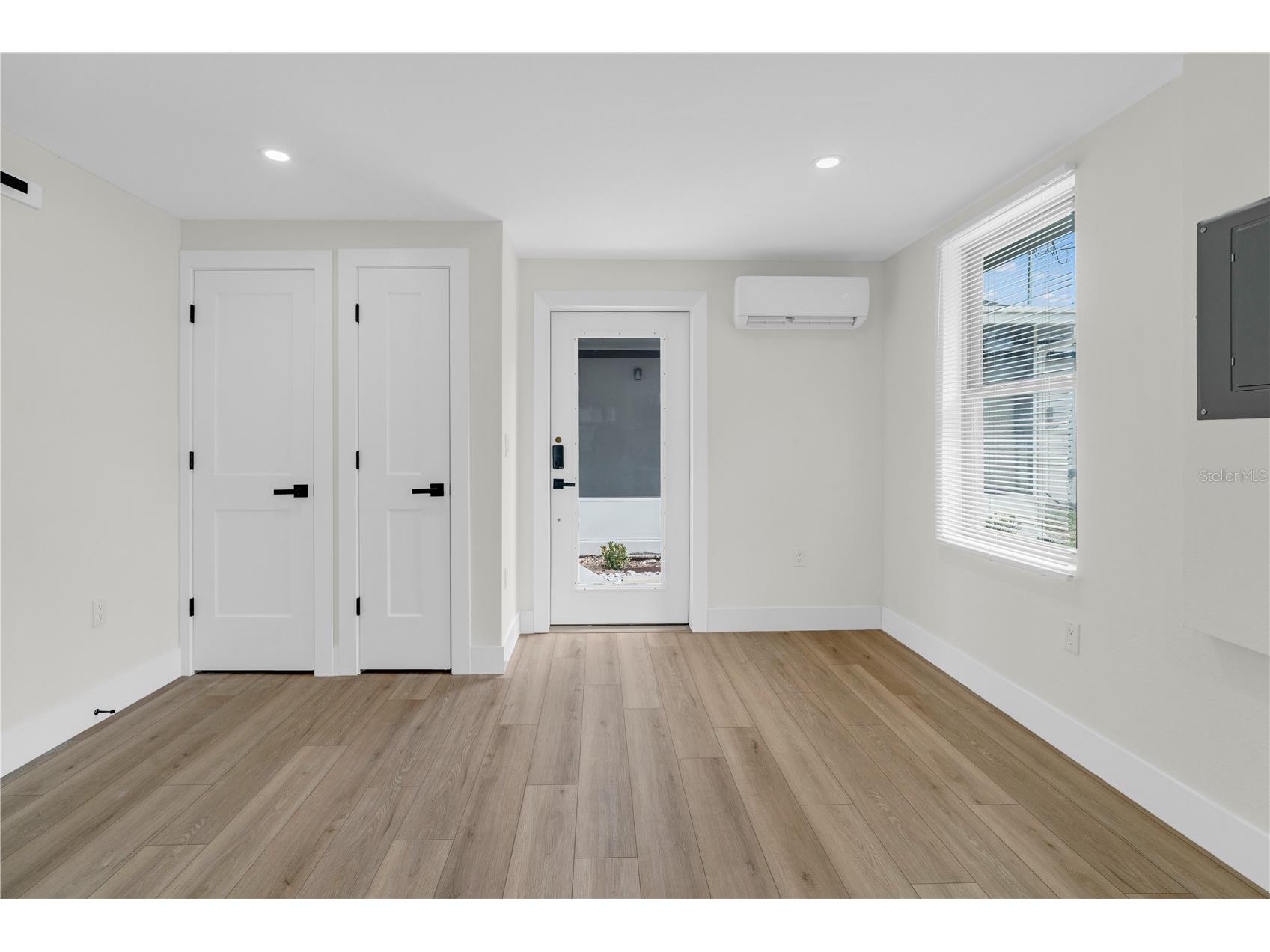 3440 17th Street N Saint Petersburg FL 33713 TB8506516 image33