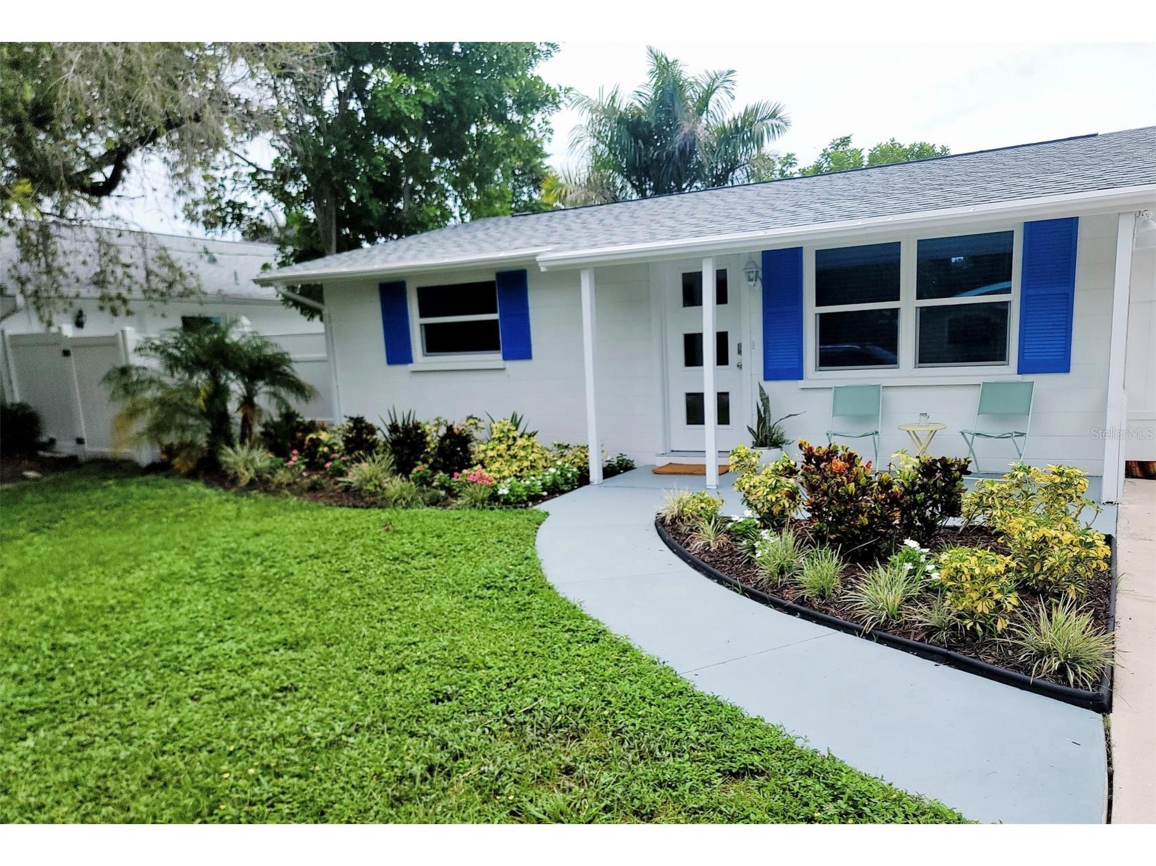 3440 Chapel Drive Sarasota FL 34234 A4694145 image1