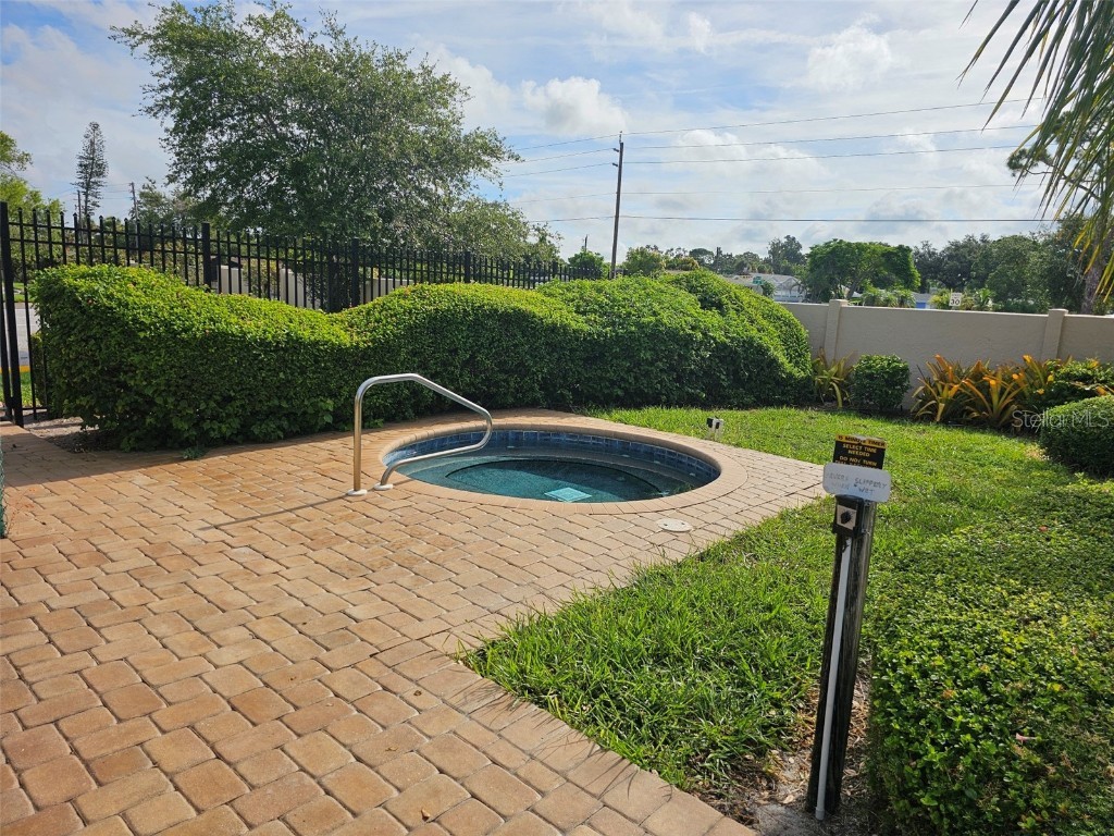 3441 51st Avenue Circle W #213 Bradenton FL 34210 A4661237 image50