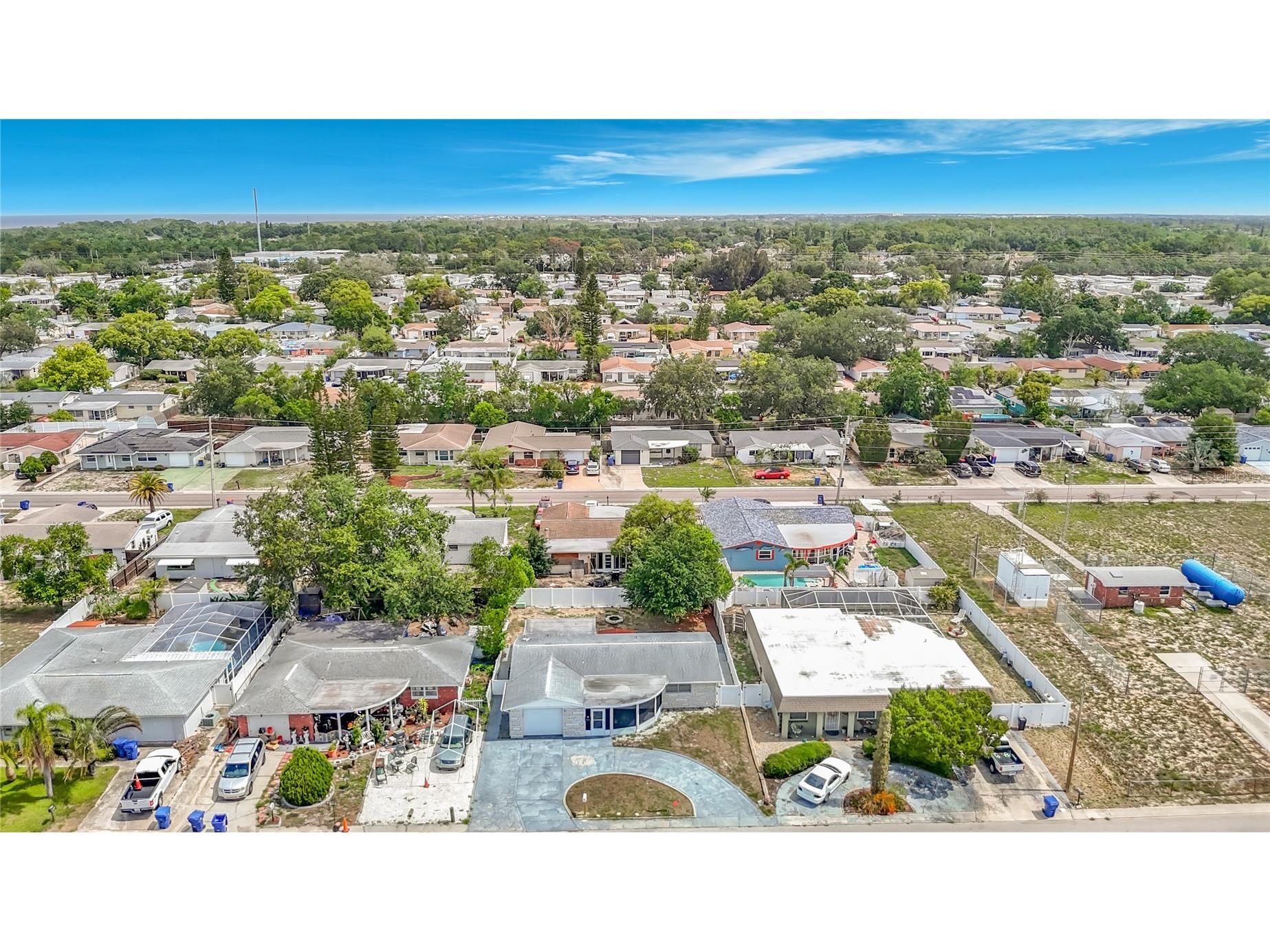 3441 Eisenhower Drive Holiday FL 34691 C7526690 image2