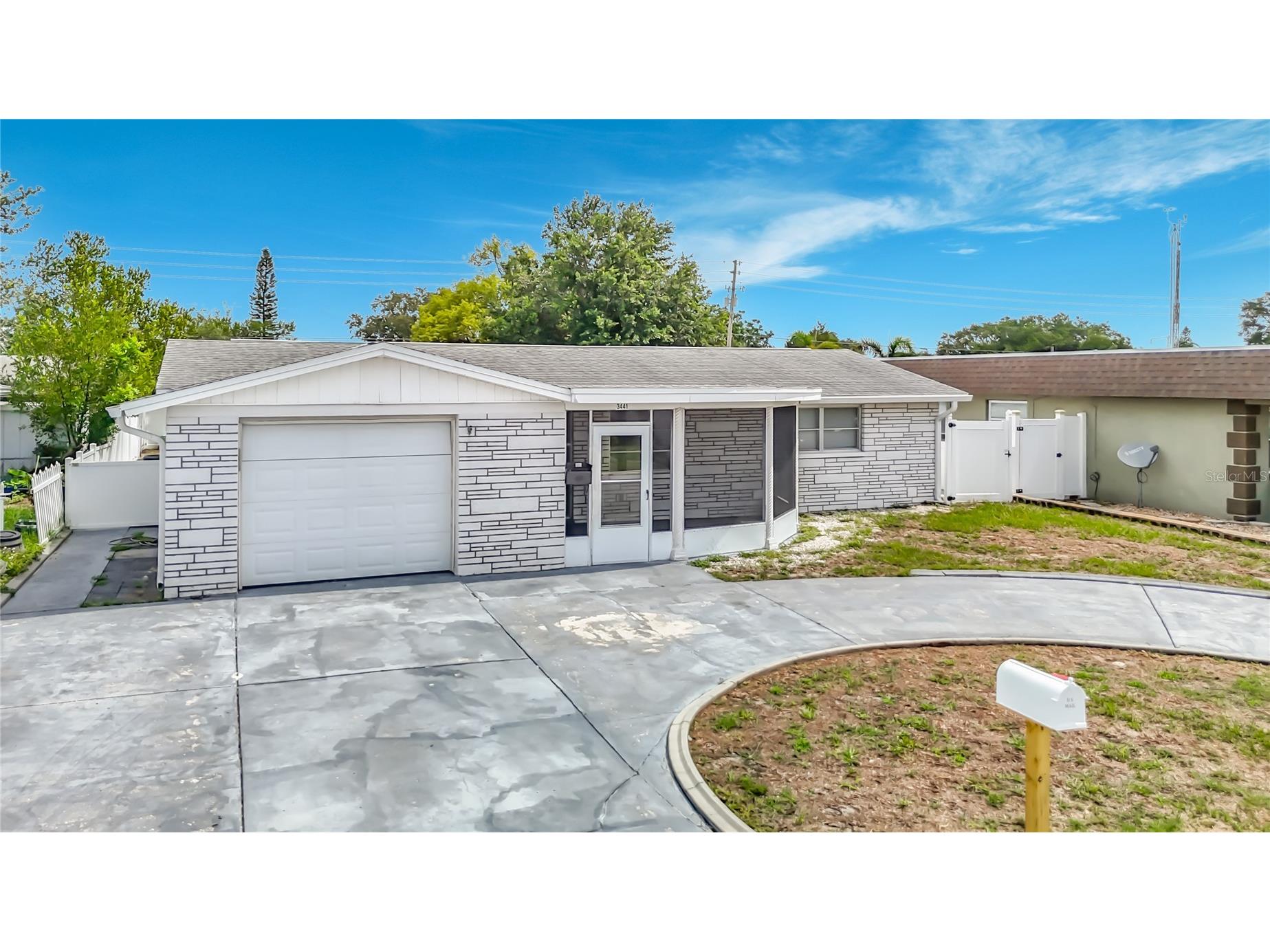 3441 Eisenhower Drive Holiday FL 34691 C7526690 image5