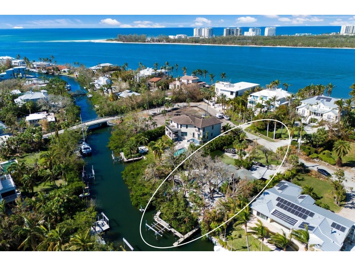 3441 Gulfmead Drive Sarasota FL 34242 - BAYOU LOUISE A4627405 image1