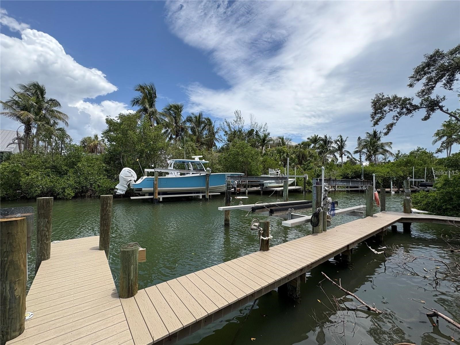 3441 Gulfmead Drive Sarasota FL 34242 A4684918 image15