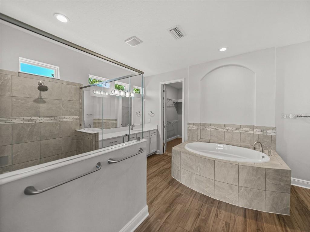 34411 Sahalee Loop Dade City FL 33525 TB8361113 image32