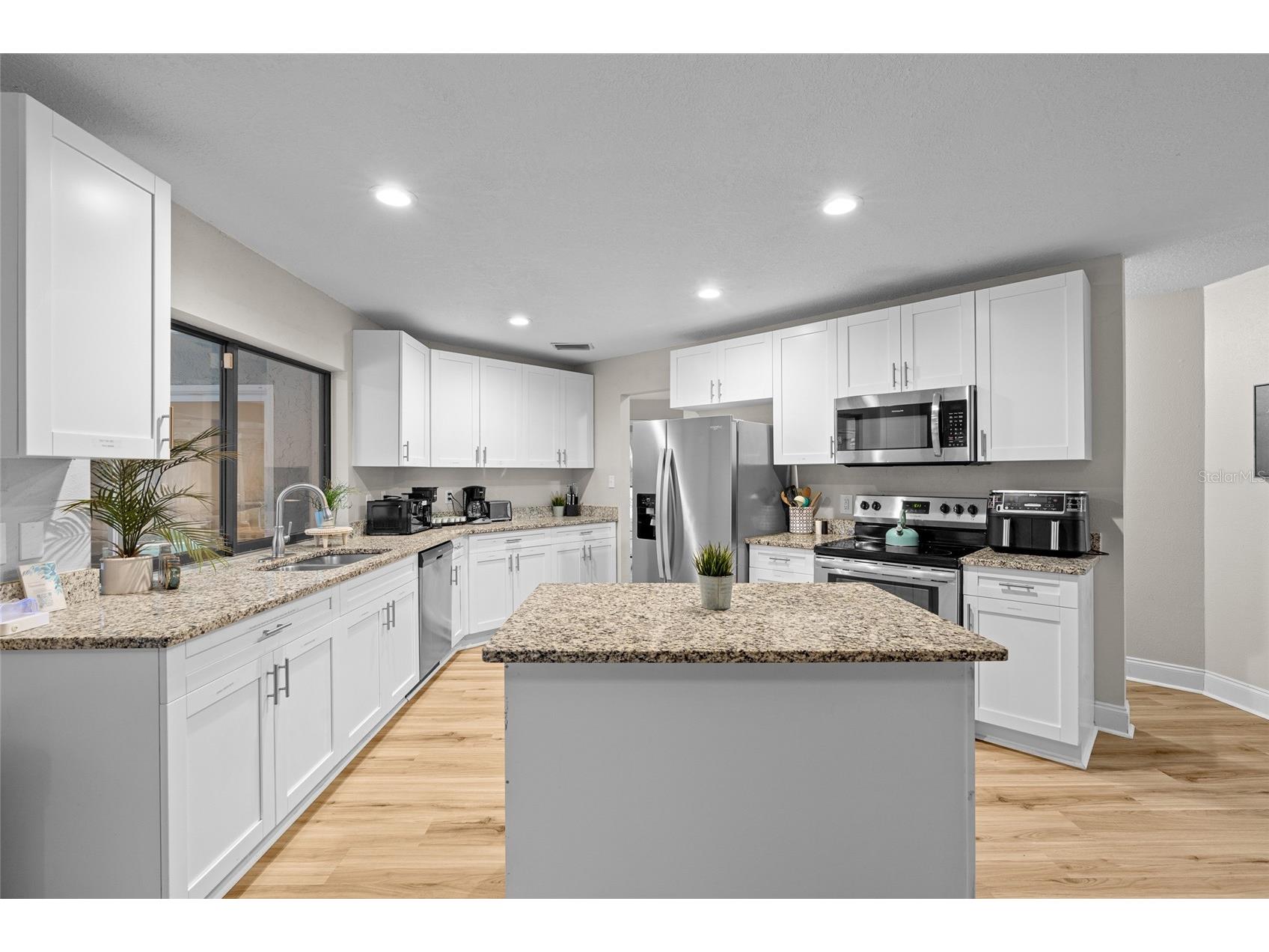 3442 Glossy Ibis Court Palm Harbor FL 34683 TB8474193 image8