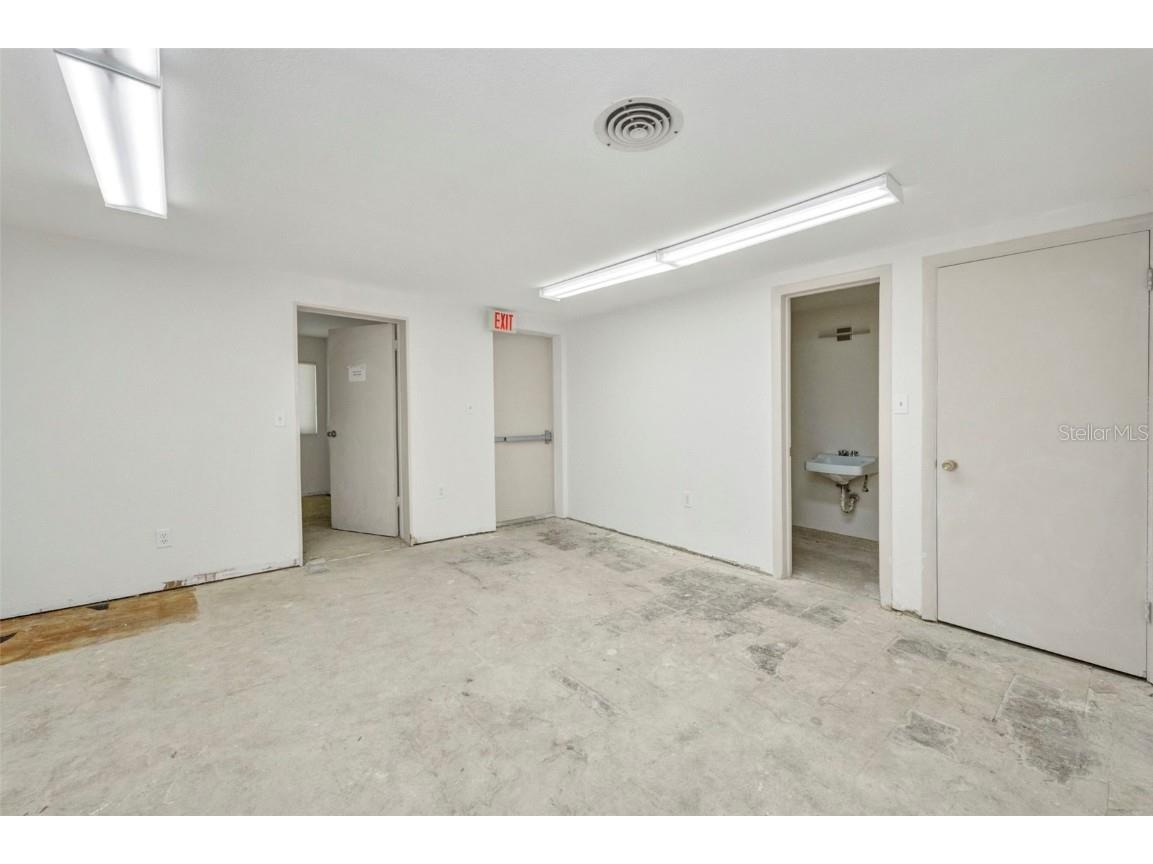 3443 Tamiami Trail #C Port Charlotte FL 33952 C7512084 image27