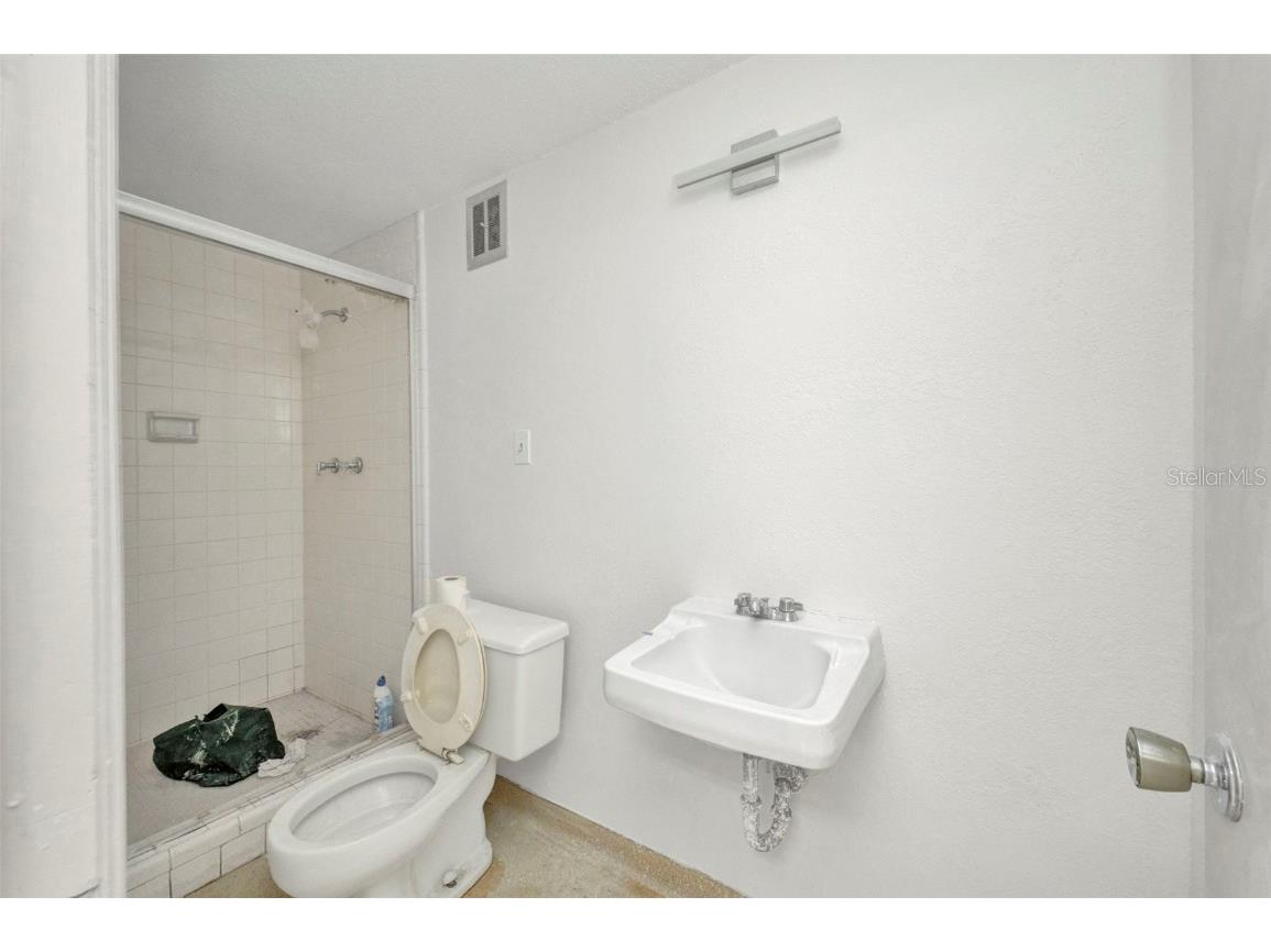 3443 Tamiami Trail #C Port Charlotte FL 33952 C7512084 image28