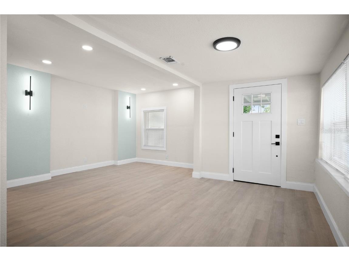 3445 40th Street N Saint Petersburg FL 33713 O6341411 image10