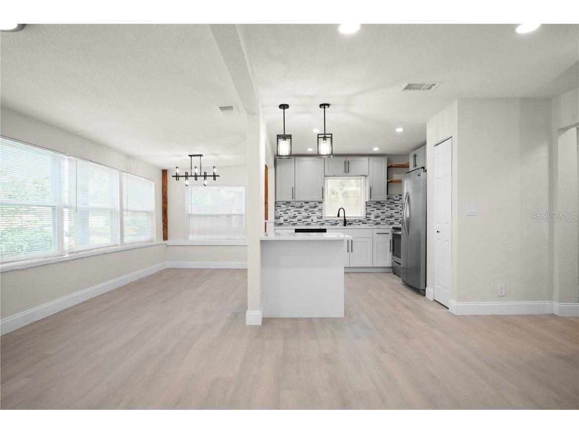 3445 40th Street N Saint Petersburg FL 33713 O6341411 image11