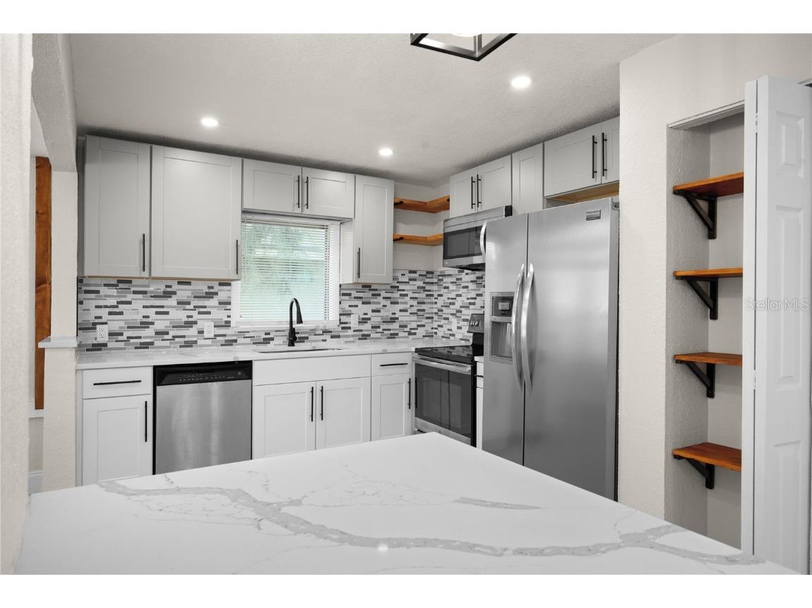 3445 40th Street N Saint Petersburg FL 33713 O6341411 image5