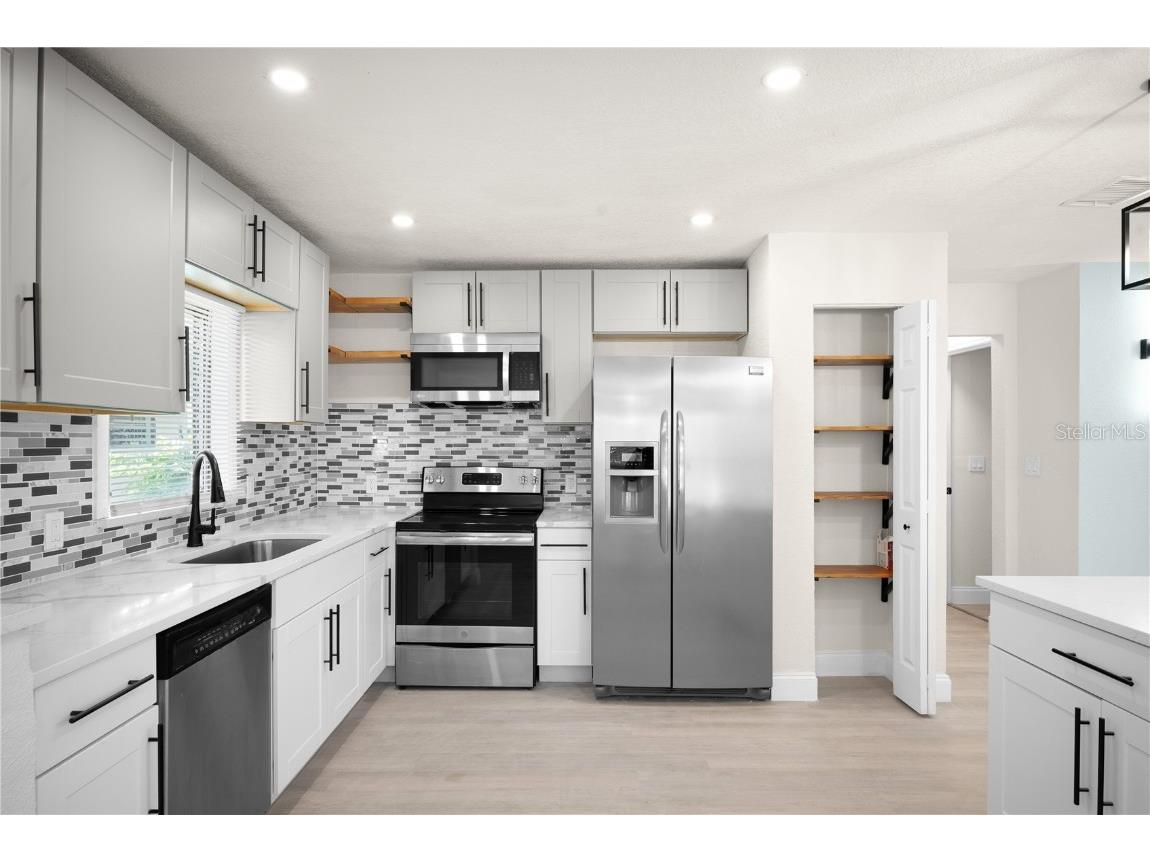 3445 40th Street N Saint Petersburg FL 33713 O6341411 image7