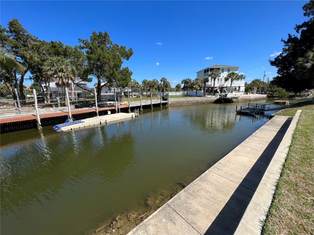 3445 Paragon Terrace Hernando Beach FL 34607 - DIRECT GULF ACCESS W7842941 image1