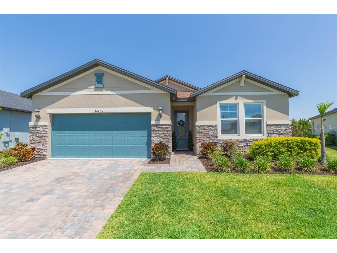 34455 Wynthorne Place Wesley Chapel FL 33545 T3447885 image1