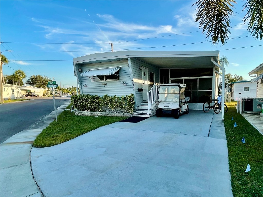 34462 Palm Drive N Pinellas Park FL 33781 TB8450266 image2