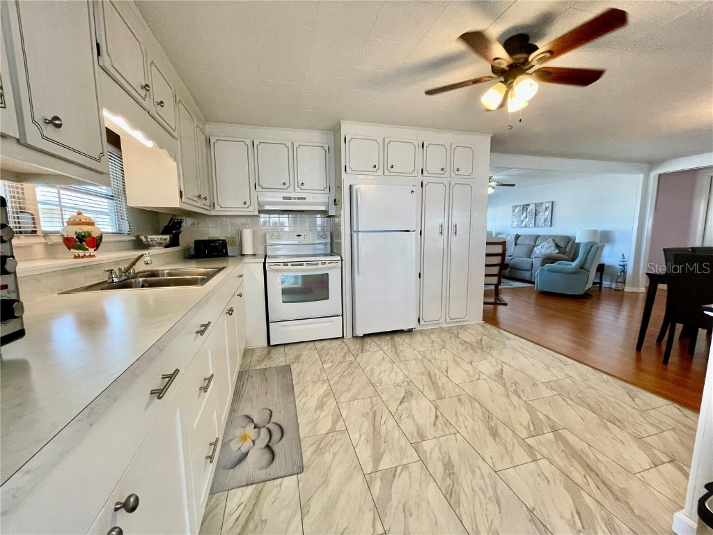 34462 Palm Drive N Pinellas Park FL 33781 TB8450266 image7