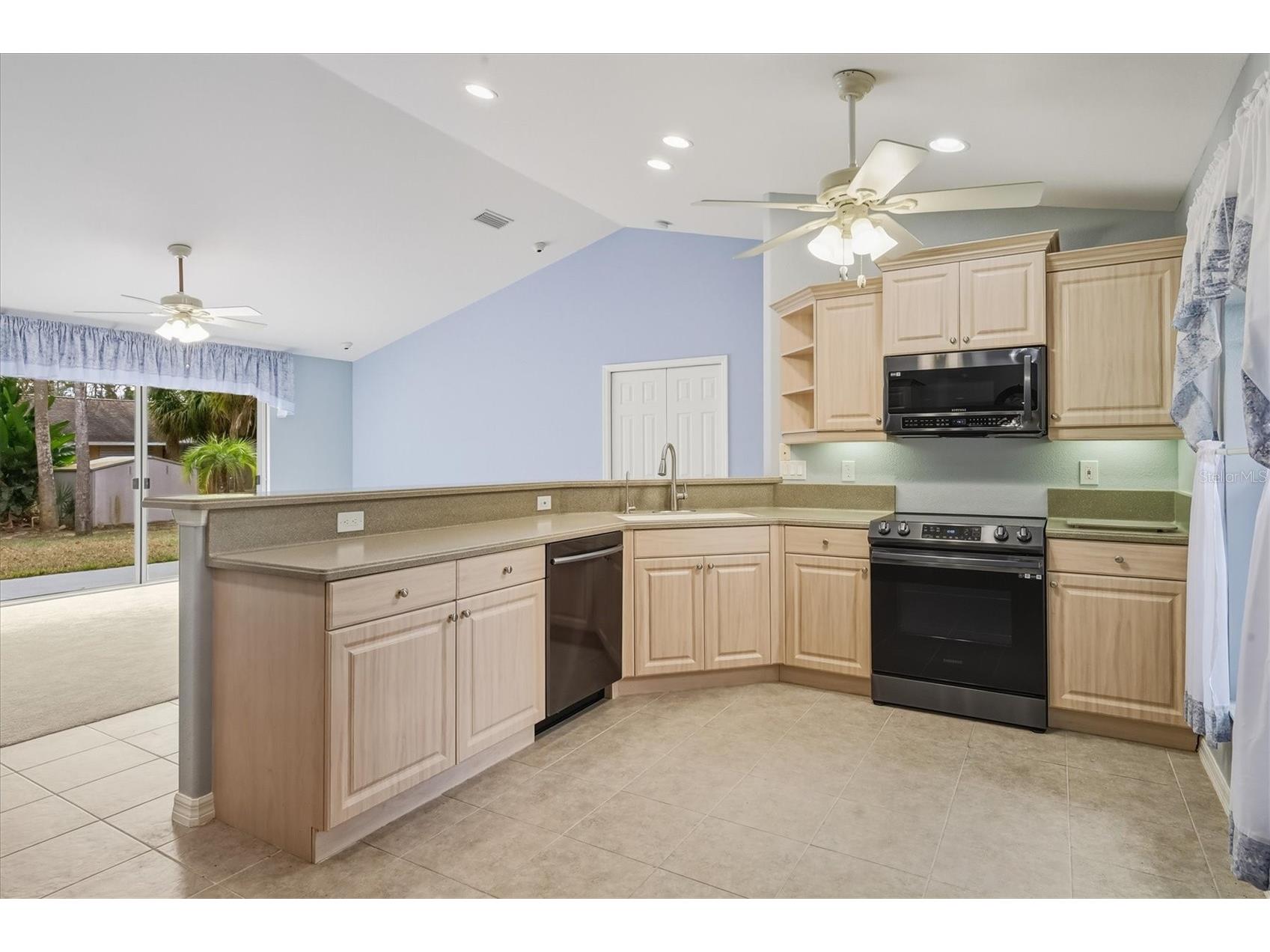 3447 Nadasky Avenue North Port FL 34288 A4680594 image10