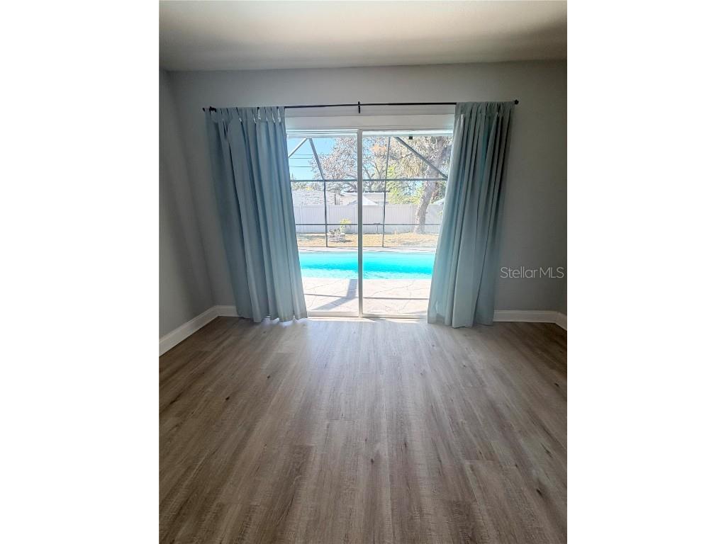 3448 19th Street N Saint Petersburg FL 33713 TB8451544 image17