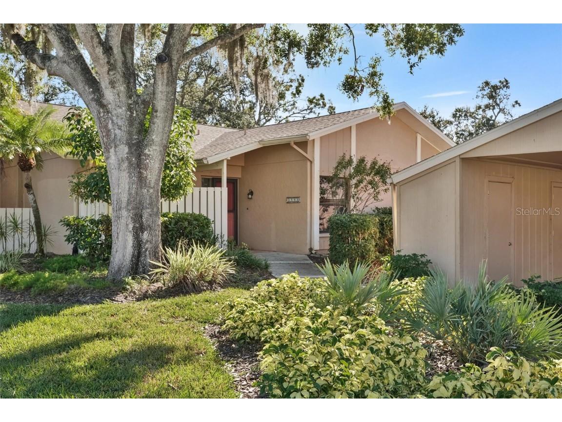 3448 Tallywood Circle #7050 Sarasota FL 34237 A4676119 image1