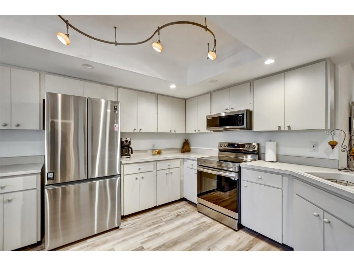 3448 Tallywood Circle #7050 Sarasota FL 34237 A4676119 image12