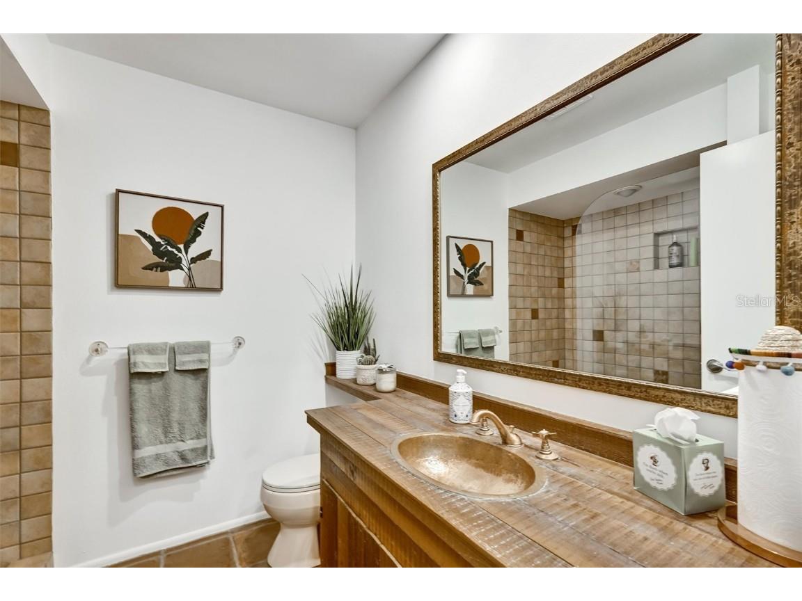 3448 Tallywood Circle #7050 Sarasota FL 34237 A4676119 image17