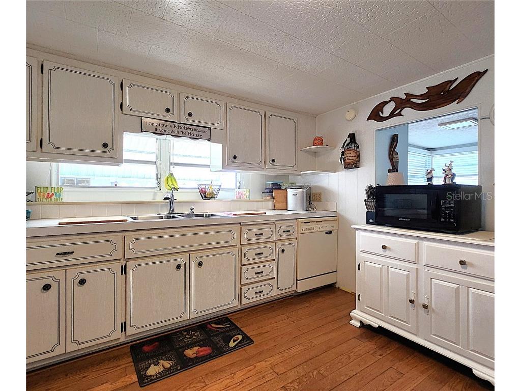 34483 Cactus Drive N Pinellas Park FL 33781 TB8383168 image17