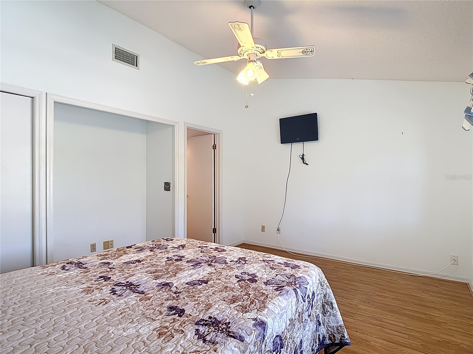 34485 Cedarfield Drive Dade City FL 33523 W7884038 image63