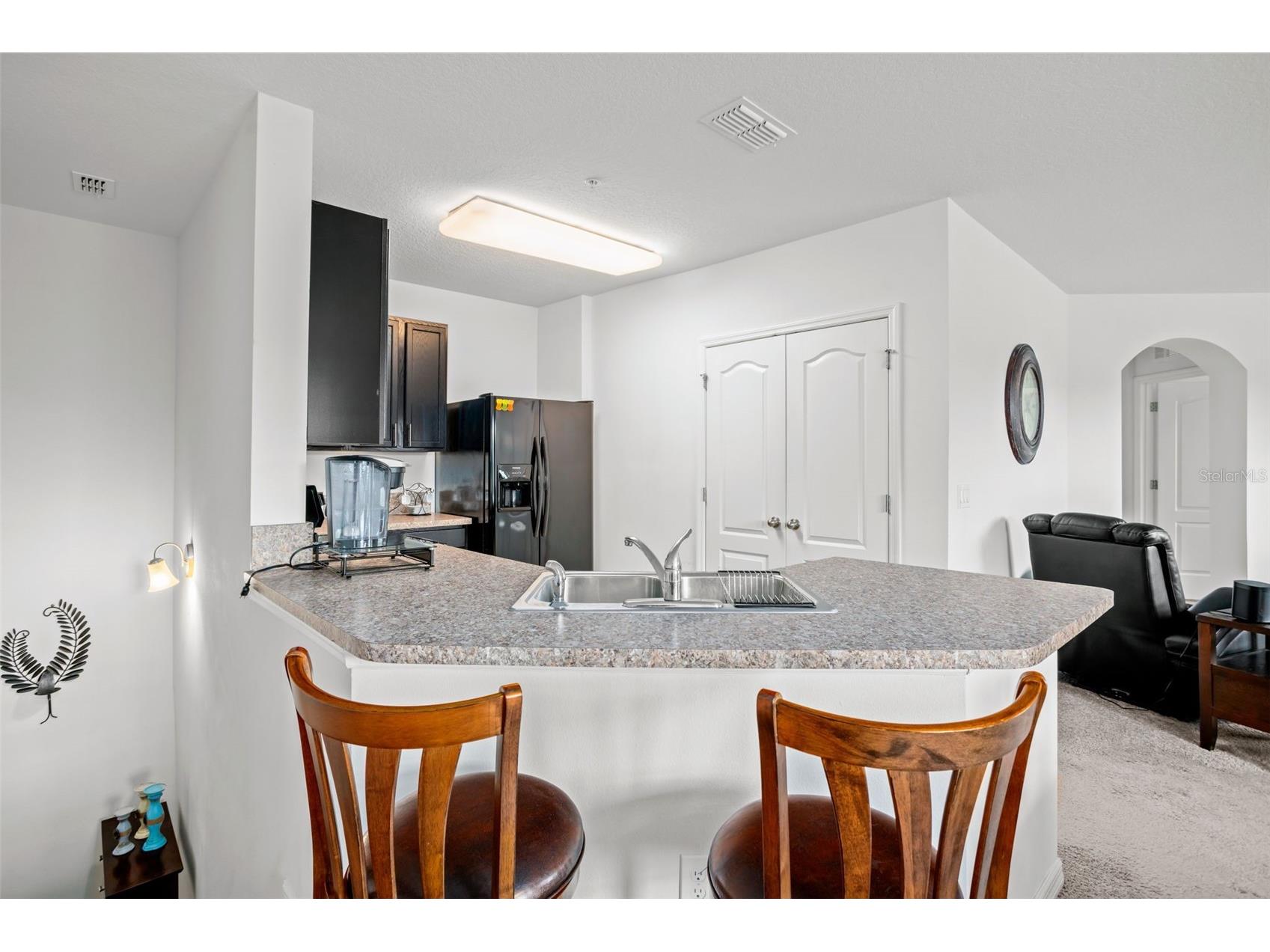 3449 Seneca Club Loop #24-101 Orlando FL 32808 O6358605 image3