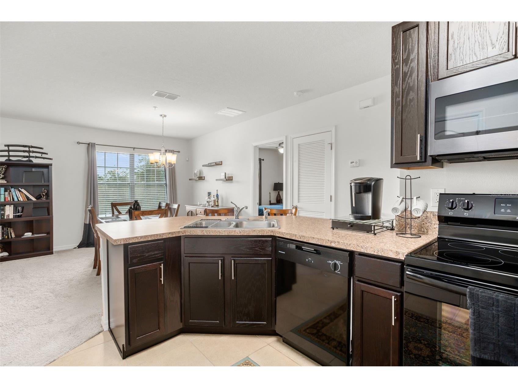 3449 Seneca Club Loop #24-101 Orlando FL 32808 O6358605 image5