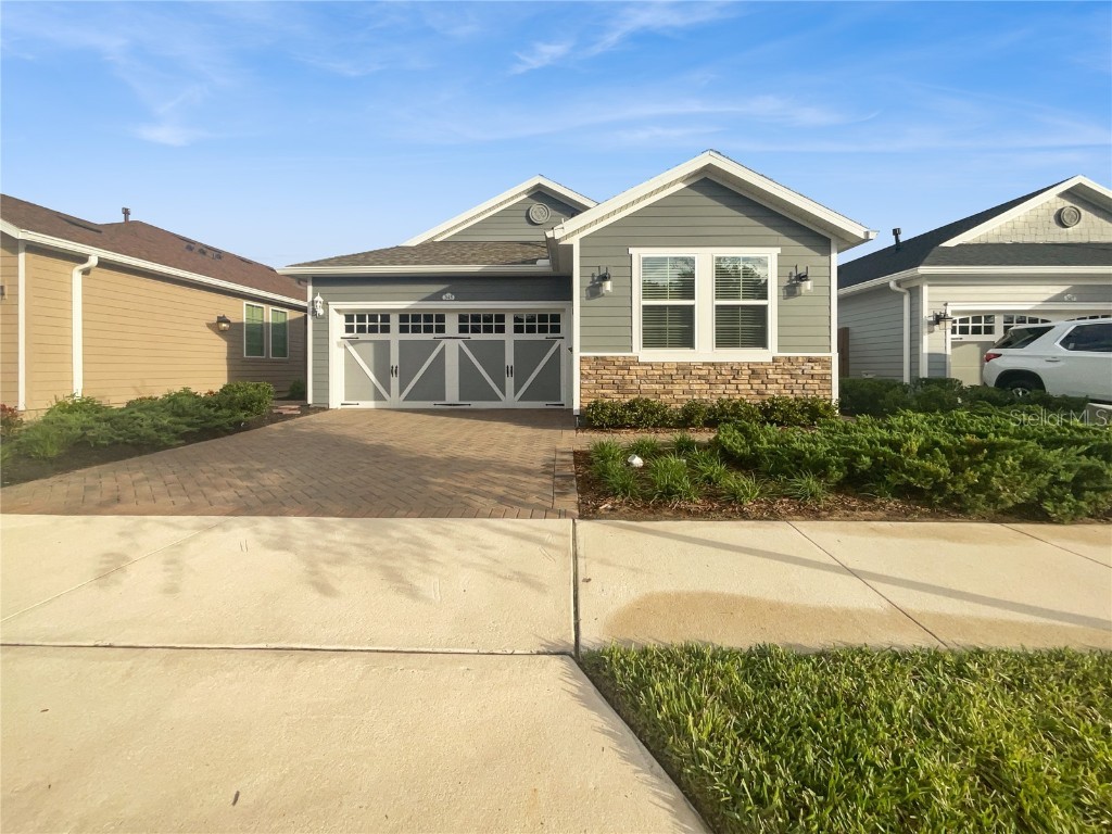 345 Alcove Drive Groveland FL 34736 O6074384 image1