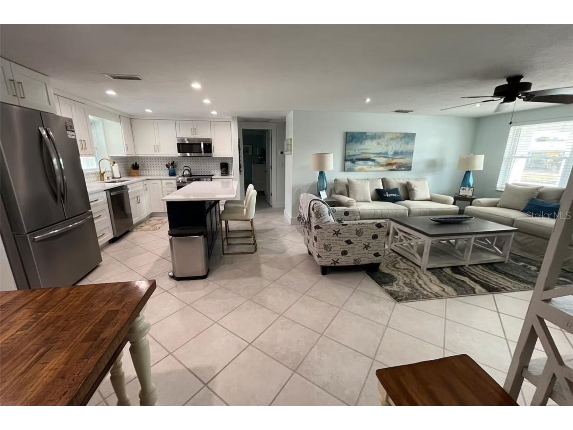 345 Avenida Leona Sarasota FL 34242 A4569687 image13