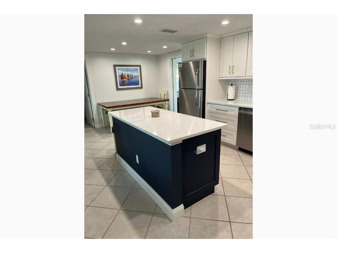 345 Avenida Leona Sarasota FL 34242 A4569687 image18