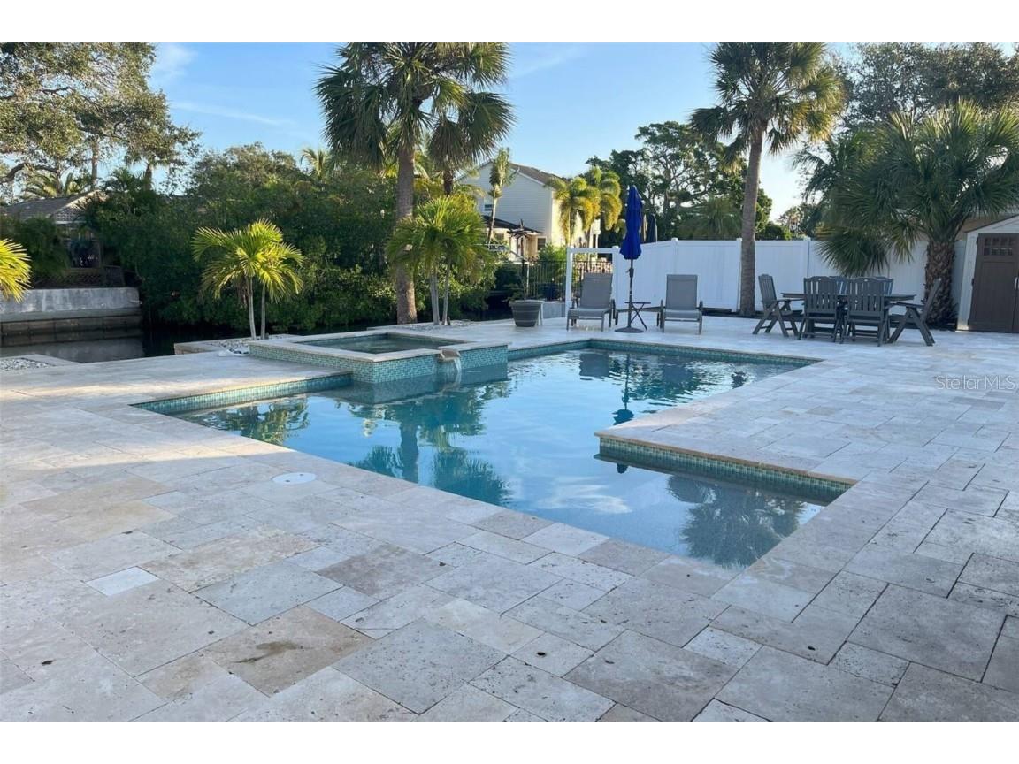 345 Avenida Leona Sarasota FL 34242 A4569687 image58