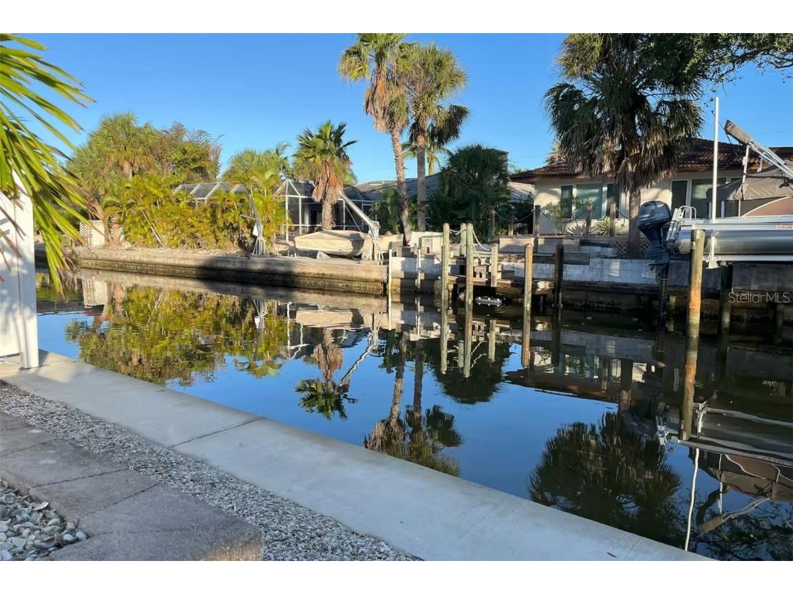 345 Avenida Leona Sarasota FL 34242 A4569687 image74