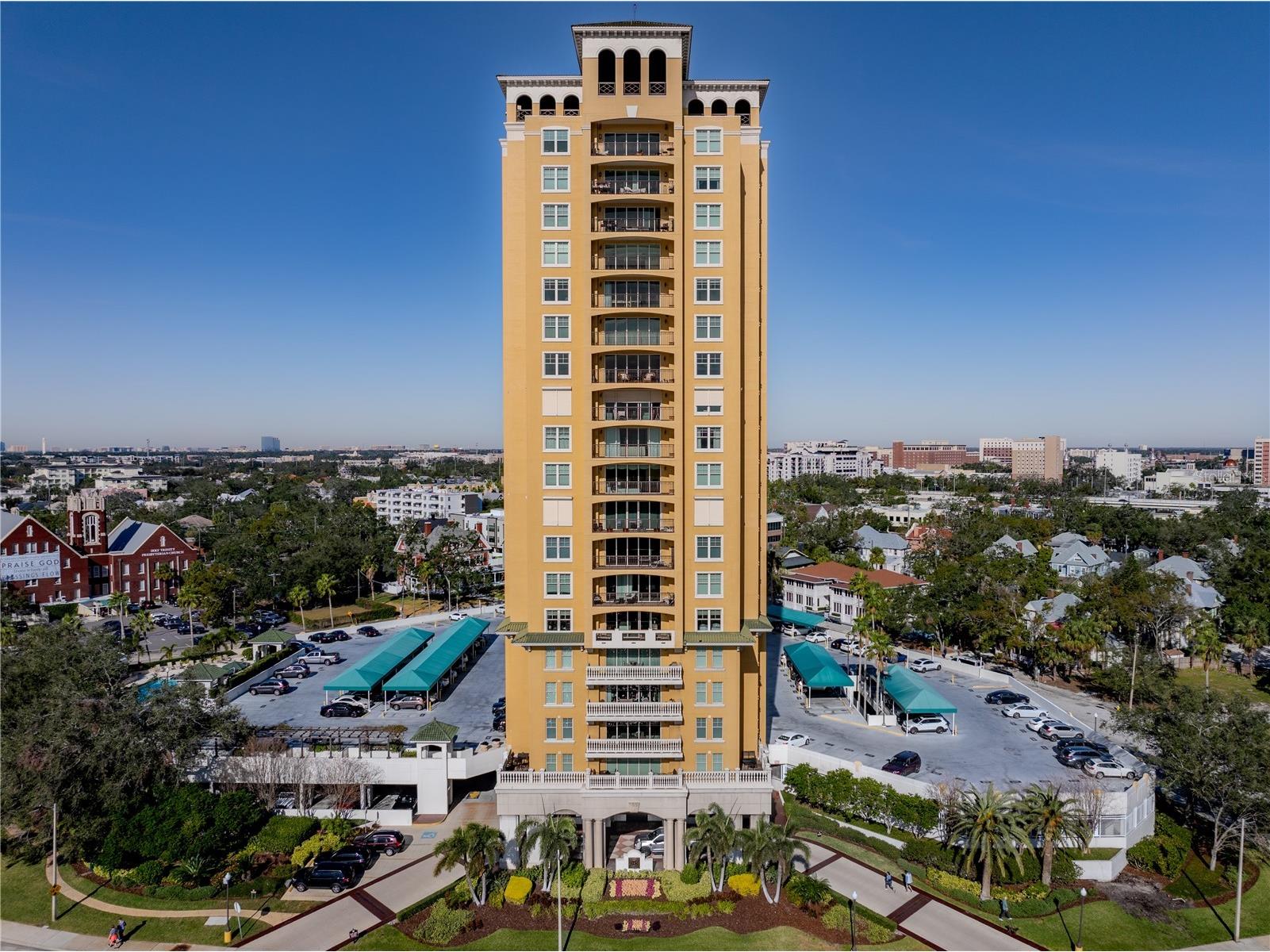 345 Bayshore Boulevard #1203 Tampa FL 33606 - HILLSBOROUGH BAY TB8473521 image1