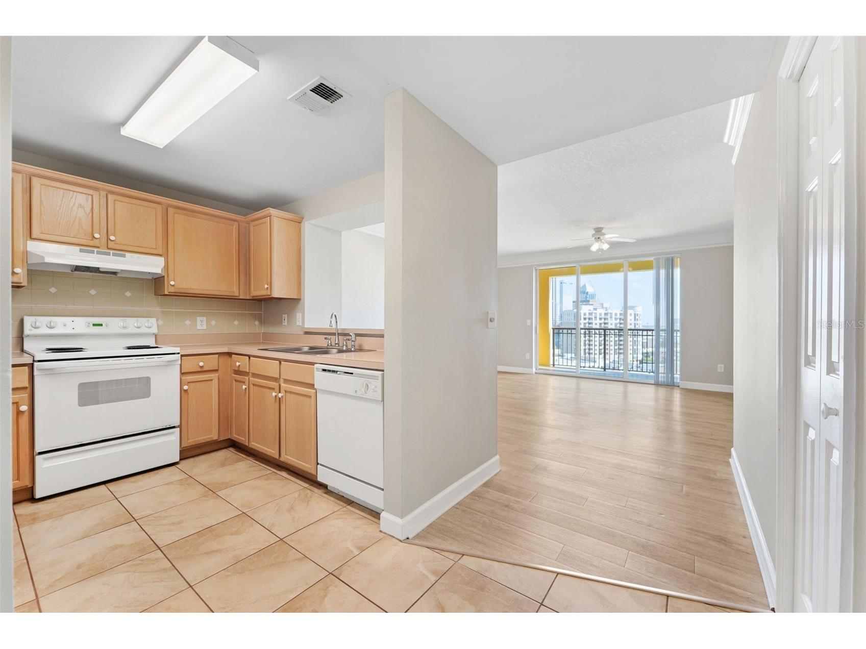 345 Bayshore Boulevard #1712 Tampa FL 33606 TB8461594 image6