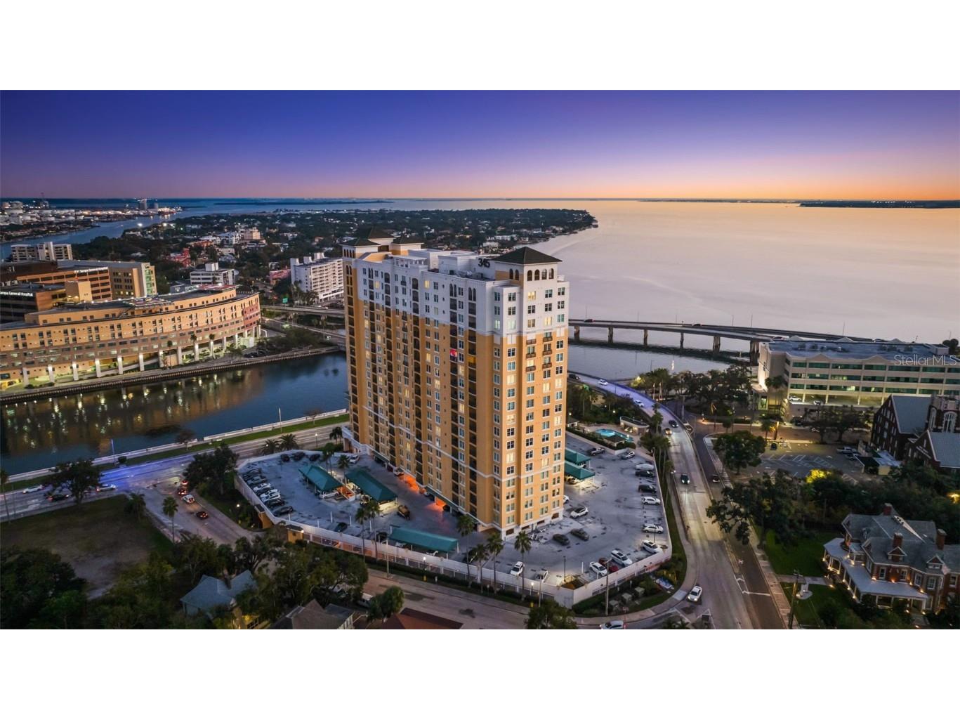 345 Bayshore Boulevard #1809 Tampa FL 33606 - HILLSBOROUGH BAY TB8450963 image1