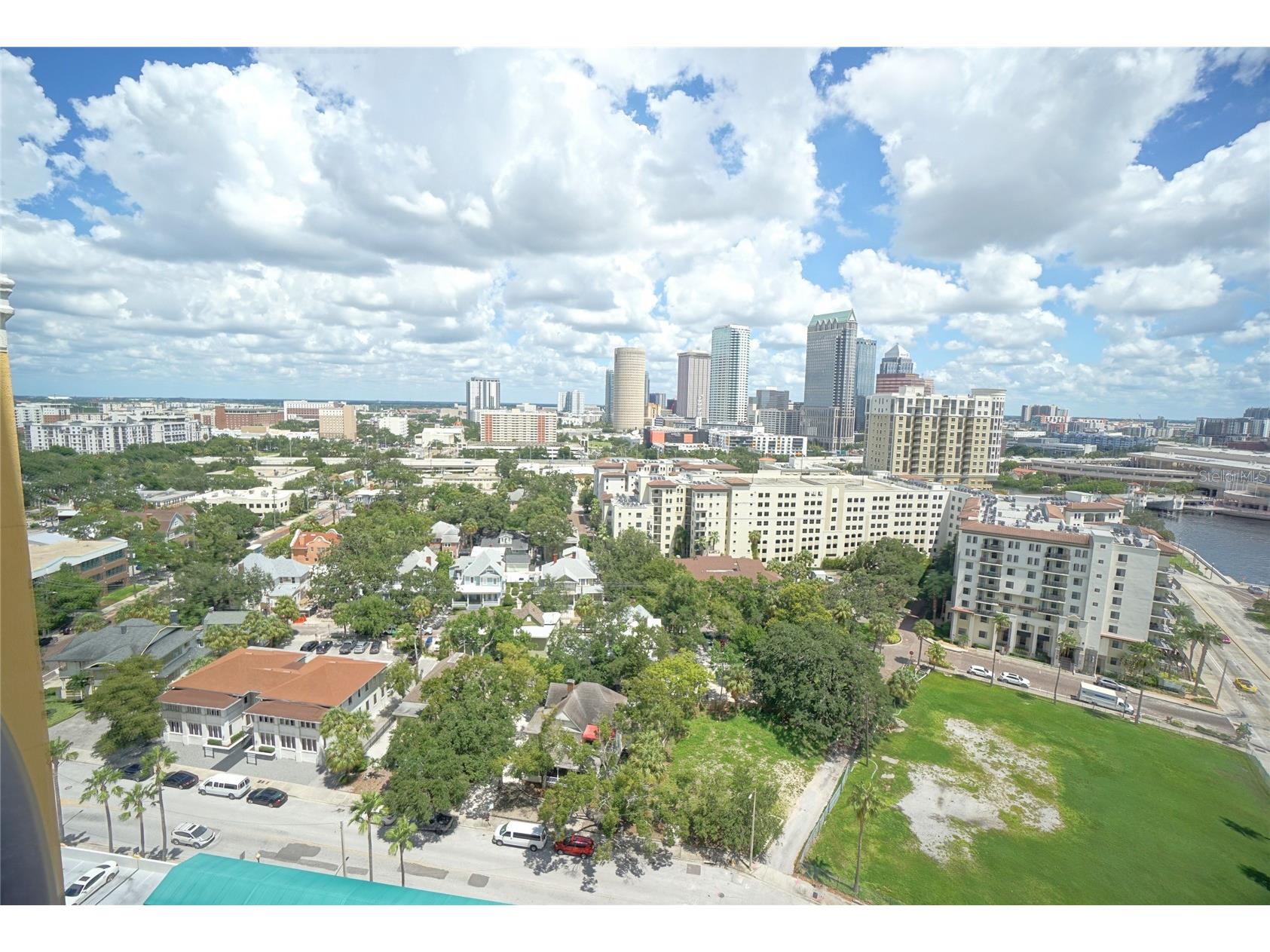 345 Bayshore Boulevard #1810 Tampa FL 33606 TB8525615 image3