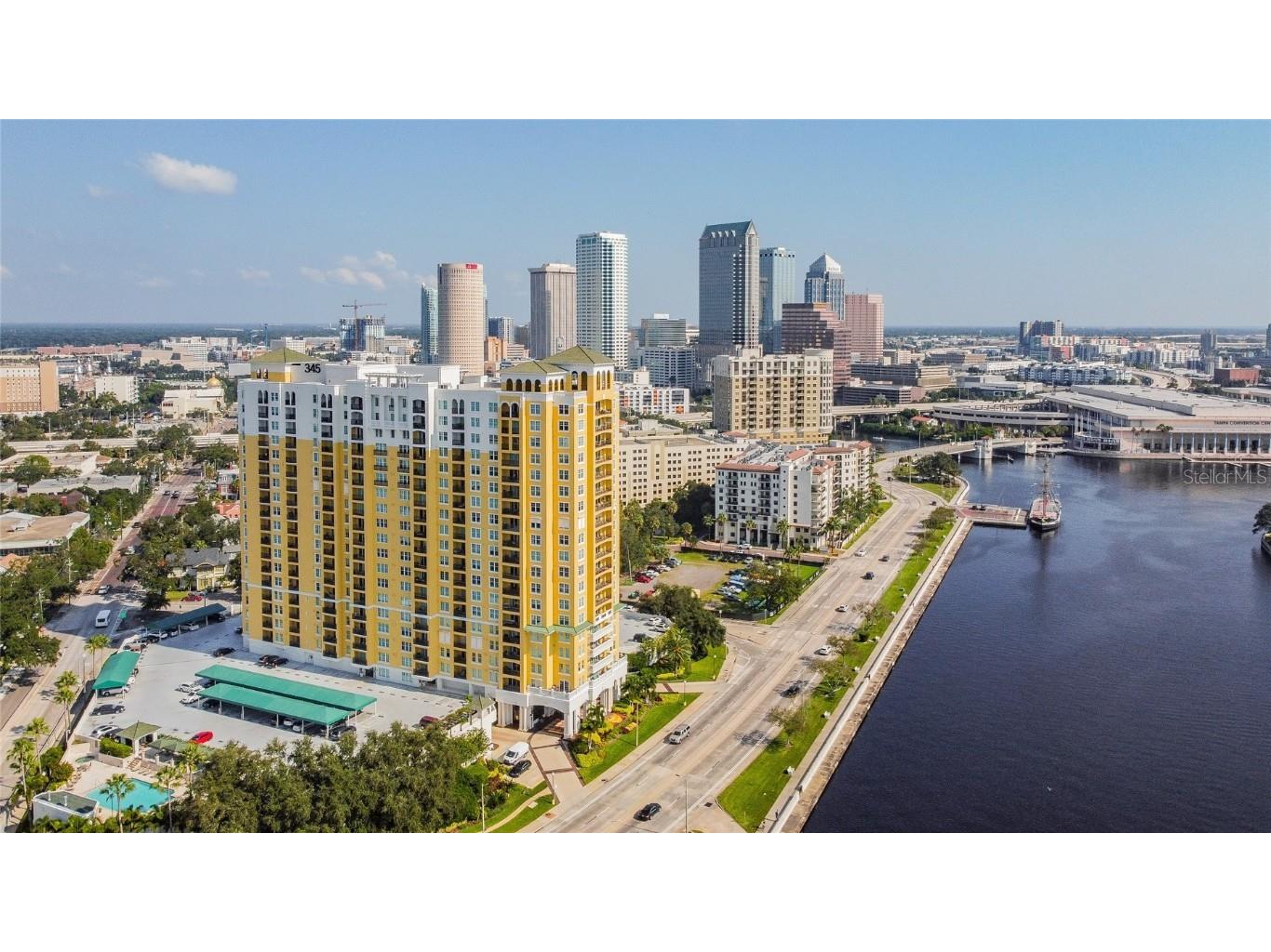 345 Bayshore Boulevard #1902 Tampa FL 33606 U8210079 image1