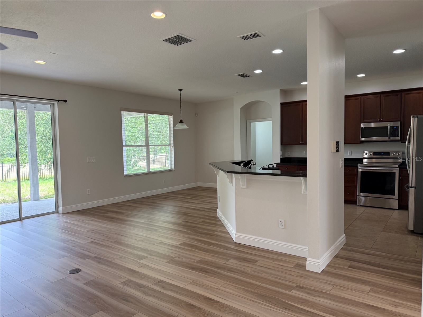345 Beacon Pointe Drive Ocoee FL 34761 R4911249 image11