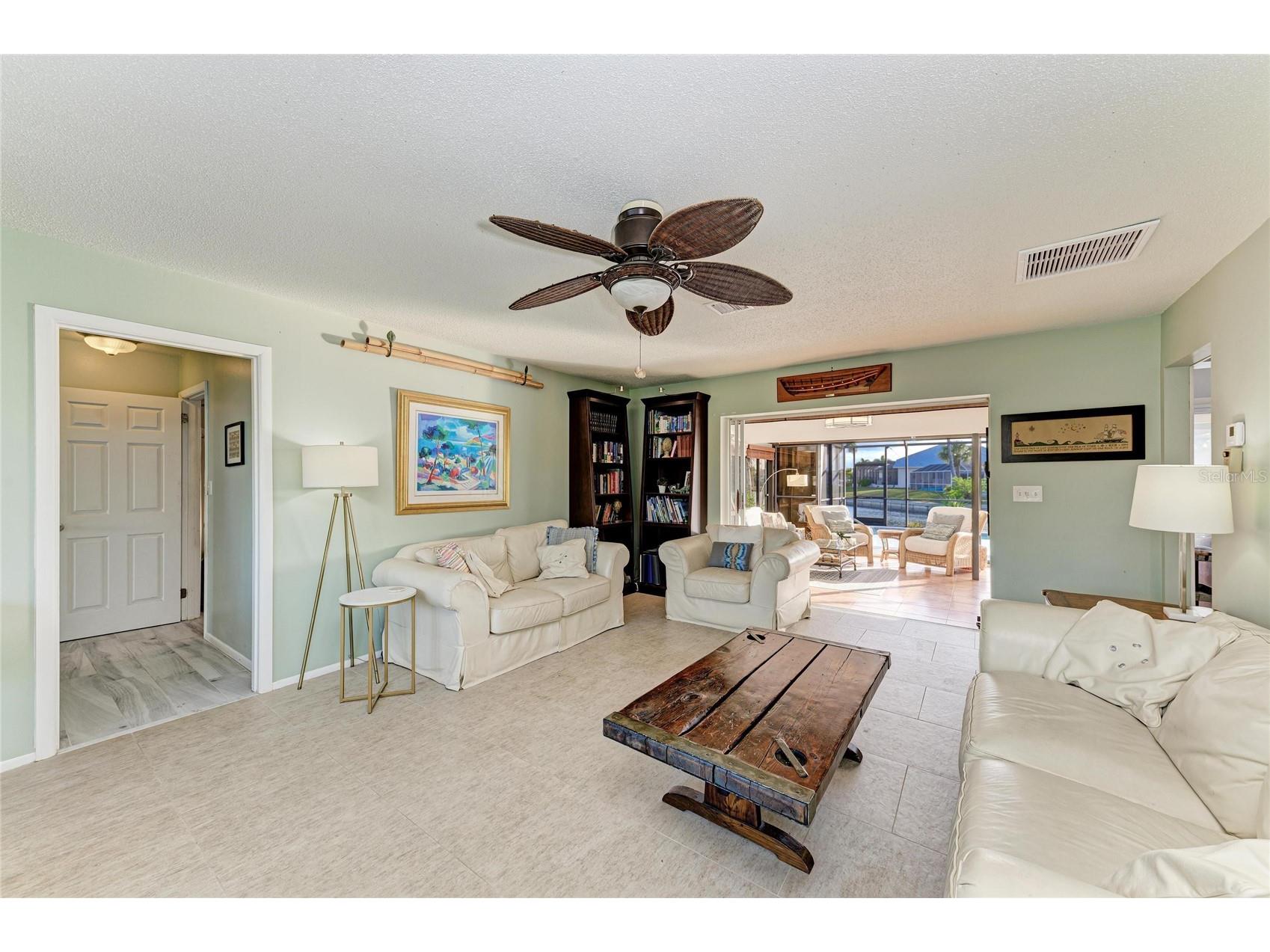 345 Belaire Court Punta Gorda FL 33950 C7522697 image13