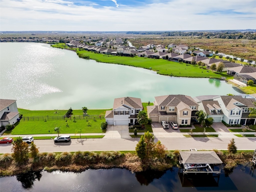 345 Blue Cypress Drive Groveland FL 34736 - CLERMONT CHAIN OF LAKES G5076011 image1