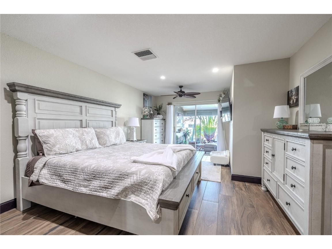 345 Boca Ciega Point Boulevard Saint Petersburg FL 33708 TB8432997 image22