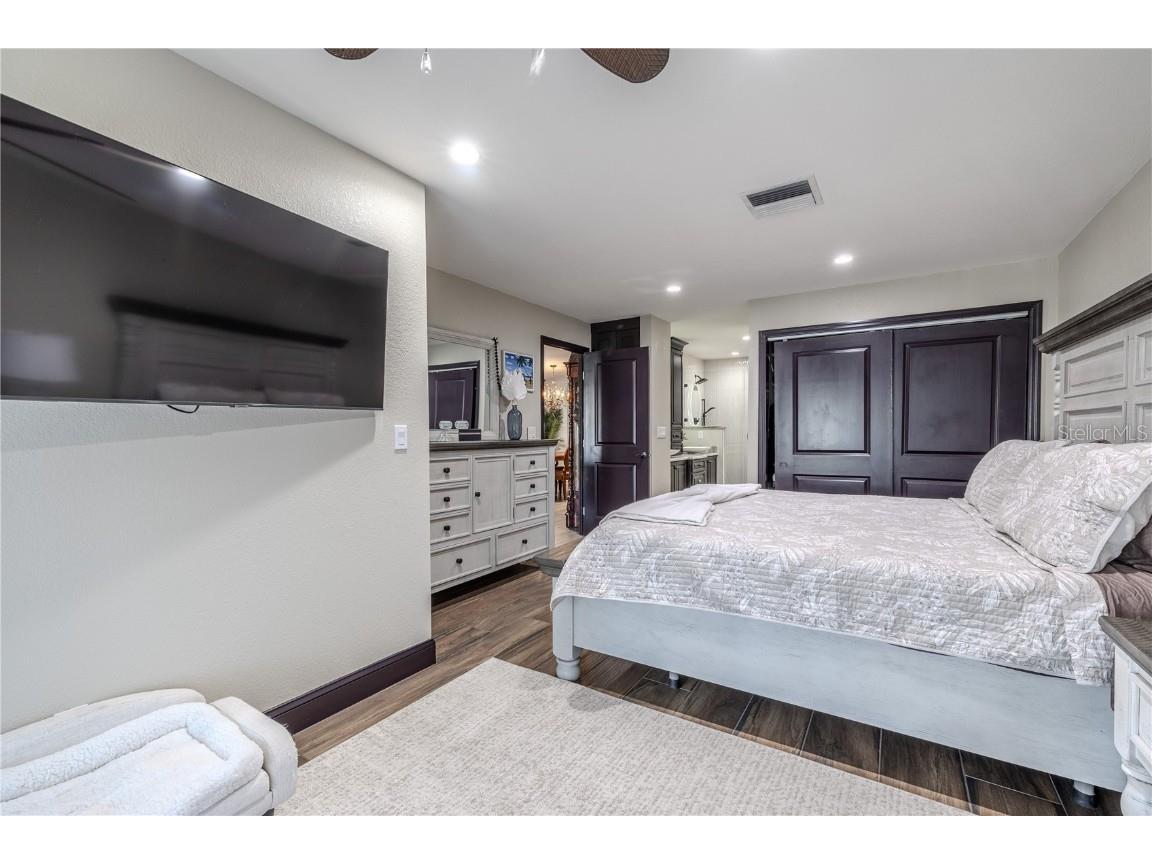 345 Boca Ciega Point Boulevard Saint Petersburg FL 33708 TB8432997 image24