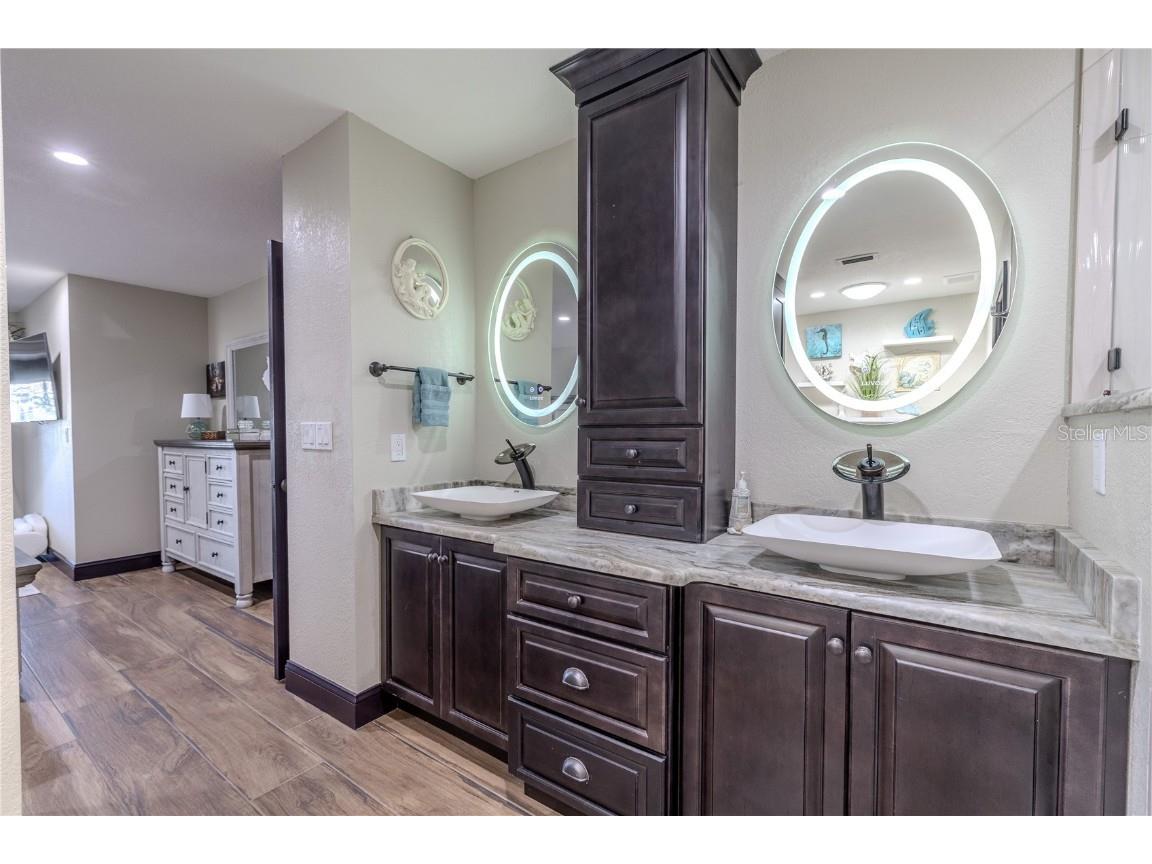 345 Boca Ciega Point Boulevard Saint Petersburg FL 33708 TB8432997 image25