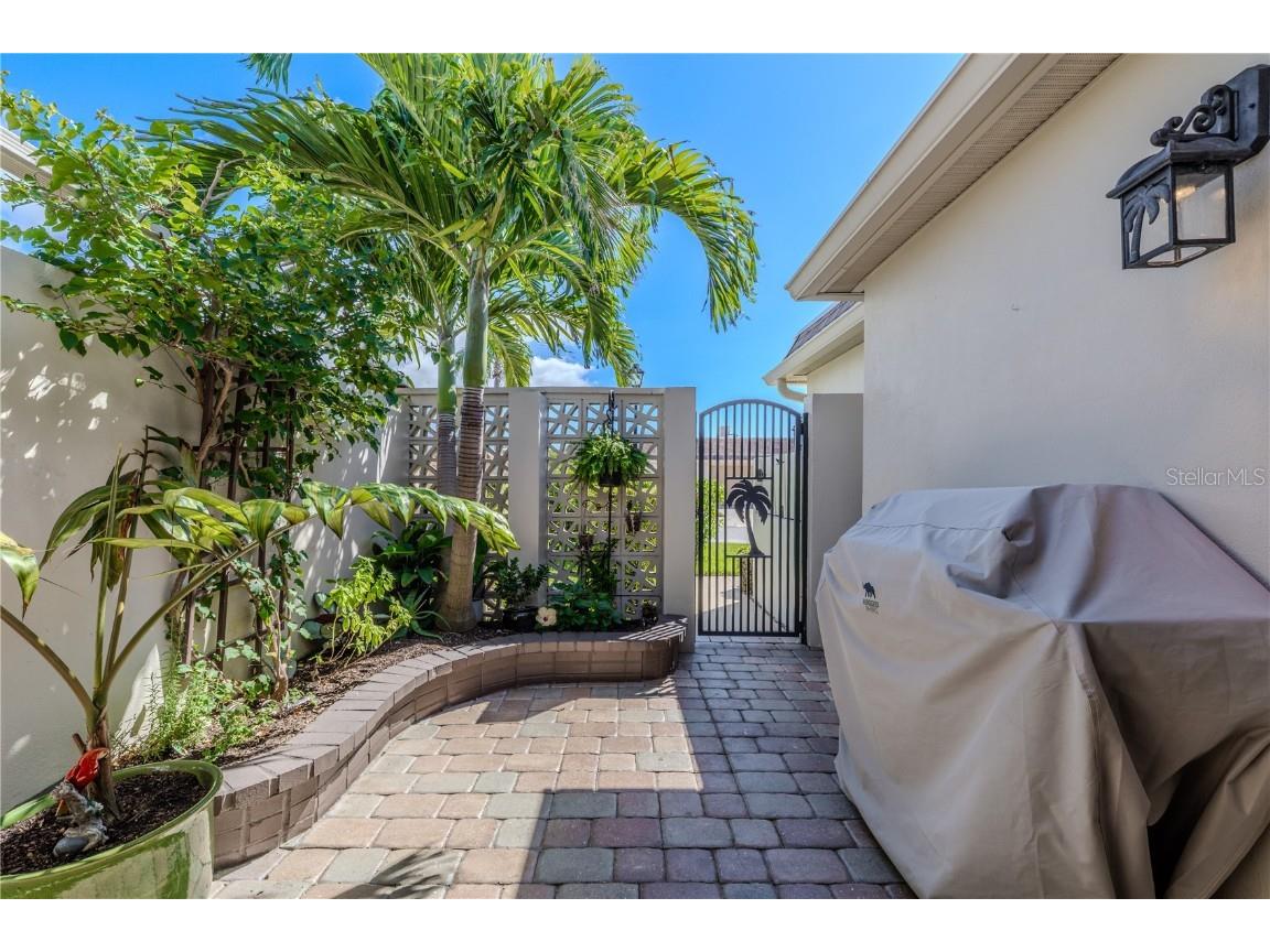 345 Boca Ciega Point Boulevard Saint Petersburg FL 33708 TB8432997 image47