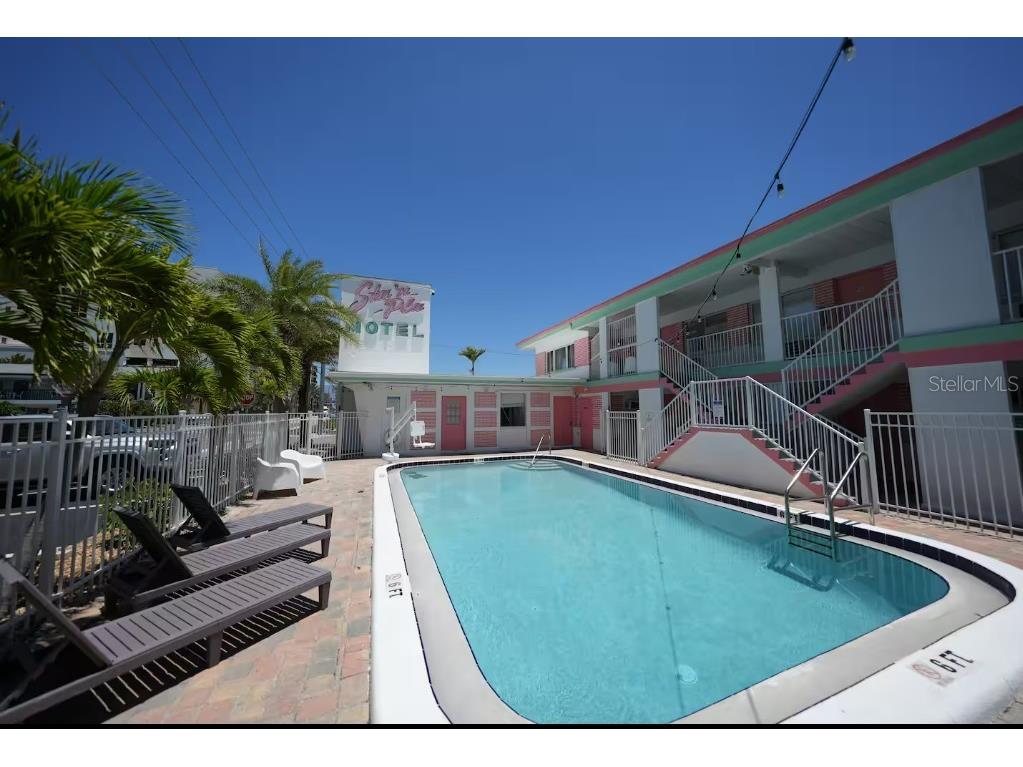 345 Hamden Drive Clearwater Beach FL 33767 TB8363784 image1