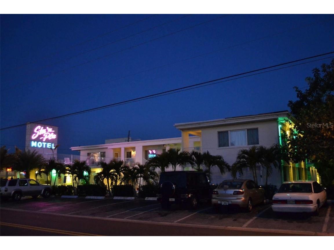 345 Hamden Drive Clearwater Beach FL 33767 TB8363784 image11