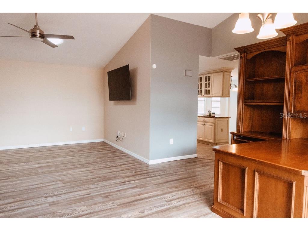 345 Hampshire Avenue Spring Hill FL 34606 TB8514590 image11