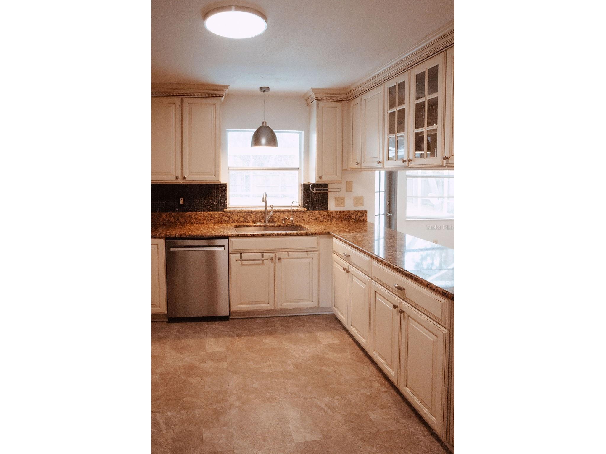 345 Hampshire Avenue Spring Hill FL 34606 TB8514590 image14