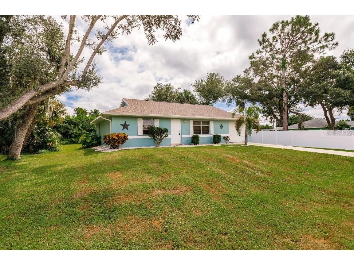 345 Lambert Street Port Charlotte FL 33948 C7497747 image1